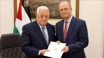 Abbas, Filistin Yatırım Fonu Başkanını Yeni Hükümeti Kurmakla Görevlendirdi