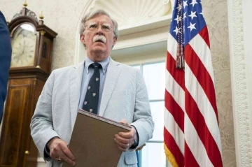 ABD, İranlı bir ajanı, eski Beyaz Saray yetkilisi John Bolton’u öldürme planı yapmakla suçladı
