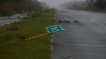 ABD'nin Florida eyaleti, bugün karaya ulaşacak Nicole Kasırgası'na hazırlanıyor