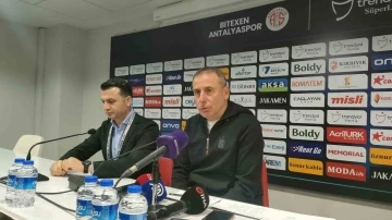 Abdullah Avcı: &quot;Trabzonspor 1 puana sevinmez&quot;
