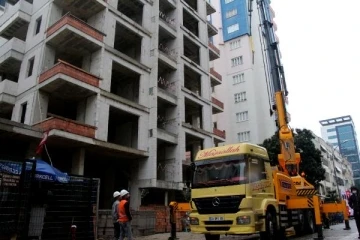 Adana'da günlüğü 1500 liraya çalışacak inşaat işçisi bulunamıyor