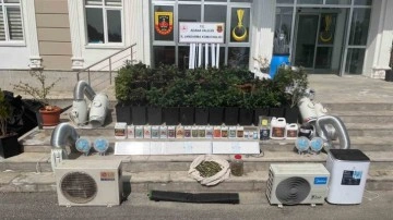 Adana’da Jandarma Ekipleri Uyuşturucu Üretim Evinde Operasyon Düzenledi