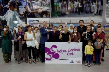 Adana’da &quot;İhtiyaç Bankası&quot; açıldı
