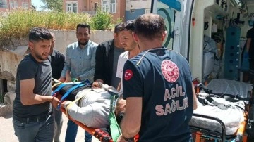 Adıyaman'da Elektrikli Bisiklet ile Otomobil Çarpıştı: 1 Kişi Yaralandı