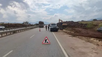 İslahiye’de otomobil bariyere vurdu: Sürücü hastaneye kaldırıldı