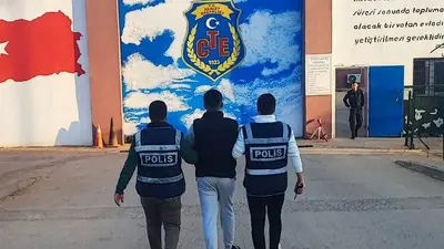 İslahiye’de kesinleşmiş ceza ve para cezası bulunan 2 kişi gözaltında