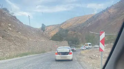 Adıyaman yolunda otomobilin bagajındaki kişi kameraya yansıdı