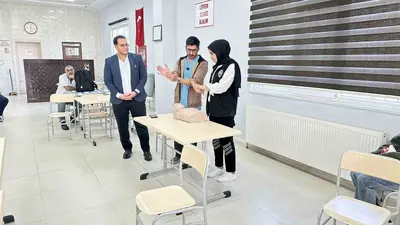 Mardin’de acil durumlar için Heimlich ve temel yaşam desteği eğitimi verildi