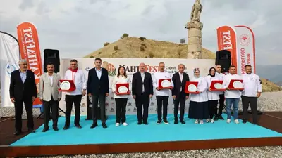 Karakuş Tümülüsü’nde Kahta mutfağı ve kültürü KAHTAFEST ile buluştu