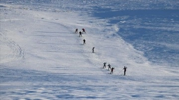 Ağrı'nın Kayaklı Koşu Potansiyeli Gelişmeye Devam Ediyor