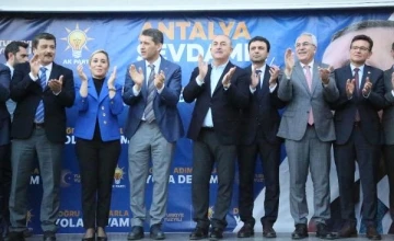 AK Parti Antalya'da bayramlaşma