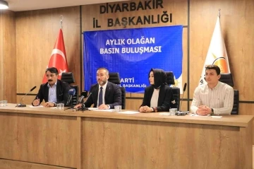 AK Parti Diyarbakır İl Başkanı Aydın: “Eylül ayında şehir hastanemizin yeni ihalesi yapılacak&quot;
