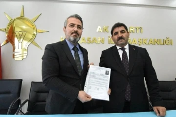 AK Parti Horasan Belediye Başkan aday adayı Hayrettin Özdemir, müracaatını yaptı
