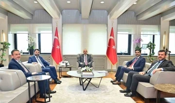 AK Parti Karabük heyeti Bakan Uraloğlu ile görüştü
