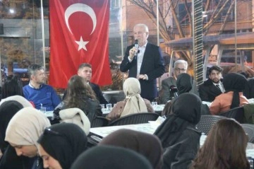AK Parti Kütahya Belediye Başkan Adayı Kamil Saraçoğlu Üniversite Öğrencileriyle Buluştu