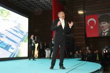 AK Parti Van Büyükşehir Belediye Başkan Adayı Abdulahat Arvas projelerini sıraladı

