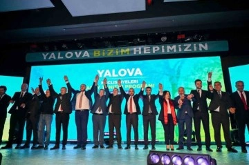 AK Parti Yalova İl Başkanlığı Aday Tanıtım Toplantısı Gerçekleştirildi