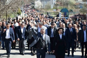 AK Parti Yenice Belediye Başkan Adayı Sertaş Karakaş İsmetpaşa Mahallesi’nde Gövde Gösterisi Yaptı