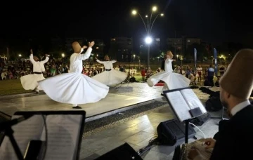 Akdeniz Belediyesi'nden vuslatının 750'nci yıldönümünde Mevlana'yı anma etkinliği