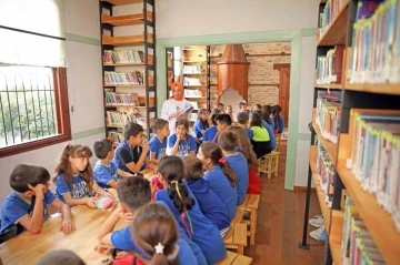 Alanya Belediyesi Ebeveyn, Çocuk Atölyesi ve Çocuk Kütüphanesi’ne ziyaretçi akını
