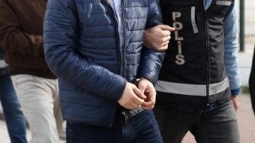 Almanya'dan Kaçak Gelen Uyuşturucu Satıcısı İzmir'de Yakalandı