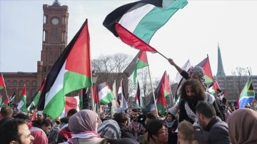 Almanya ve Fransa'dan Filistin'e Destek Gösterileri