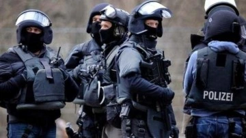Almanya'da darbe alarmı: Operasyon başlatıldı, onlarca gözaltı var