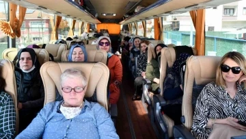 Altınovalılardan Ayasofya Camisi ziyaretlerine büyük ilgi
