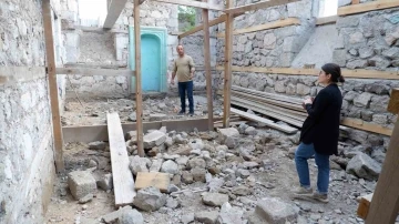 Alvarlı Efe’nin 21 yıl hizmet verdiği cami restore ediliyor
