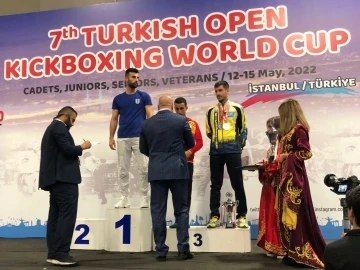Ankara Büyükşehir Belediyespor, takım halinde dünya şampiyonu oldu
