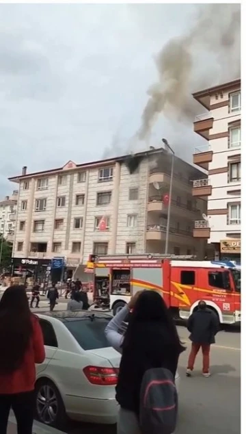 Ankara’da korkutan yangın
