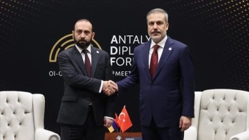 Antalya Bakan Fidan, Ermenistan Dışişleri Bakanı Mirzoyan ile Görüştü