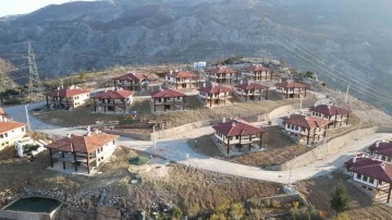 Antalya’daki orman yangını sonrası TOKİ yeni bir köy inşa etti
