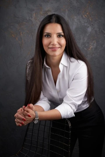 Antalyaspor'a kadın yönetici