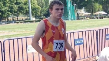 Anthony George Smith, 200 metrede Türkiye rekoru kırdı