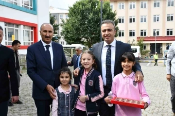 Ardahan’da İlköğretim Haftası kutlama etkinliği düzenlendi
