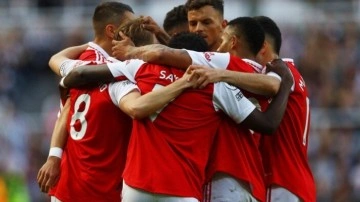 Arsenal umutlarını diri tutuyor