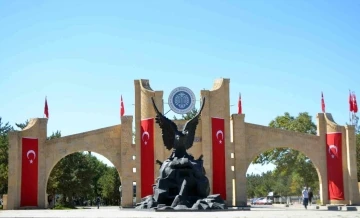 Atatürk Üniversitesi’nden 3 dilde İsrail’e kınama
