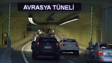Avrasya Tüneli’nden motosikletler için tek yön geçiş ücretleri gündüz 20,70 TL gece ise 10,35 TL olarak belirlendi
