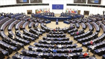 Avrupa Birliği Yapay Zeka Yasası Kabul Edildi
