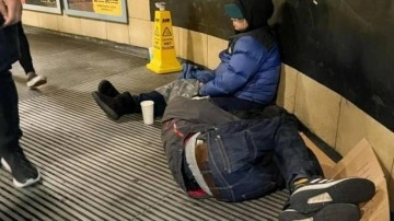 Avrupa ve Amerika'da evsizler zorlu kış koşullarıyla karşı karşıya