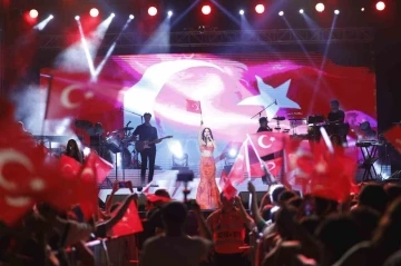 Aydın Büyükşehir Belediyesi 19 Mayıs’ı binlerce Aydınlıyla kutladı
