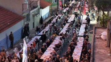 Aydın Büyükşehir Belediyesi Ramazanda Binlerce Aydınlıyı Ağırlıyor