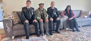 Aydın İl Jandarma Komutanlığı Şehit Ailelerini Yalnız Bırakmadı