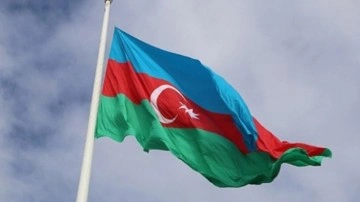 Azerbaycan'dan iki Fransız'ı sınır dışı etme kararı