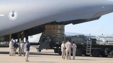 BAE'den Türkiye ve Suriye'deki depremzedelere 91 yardım uçağı