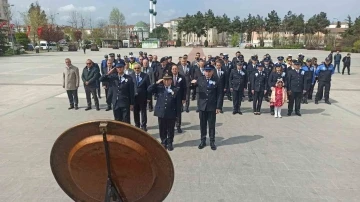 Bafra’da Polis Haftası töreni
