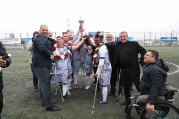 Bağcılar Ampute Futbol Takımı şampiyon oldu
