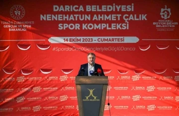 Bakan Bak: &quot;Türkiye Avrupa’nın en genç stadyumlarına sahip&quot;
