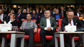 Bakan Osman Aşkın Bak: Galatasaray’ı tebrik ediyoruz